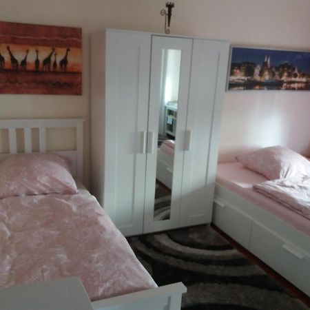 Pensionszimmer Luetzowzimmer リューベック エクステリア 写真