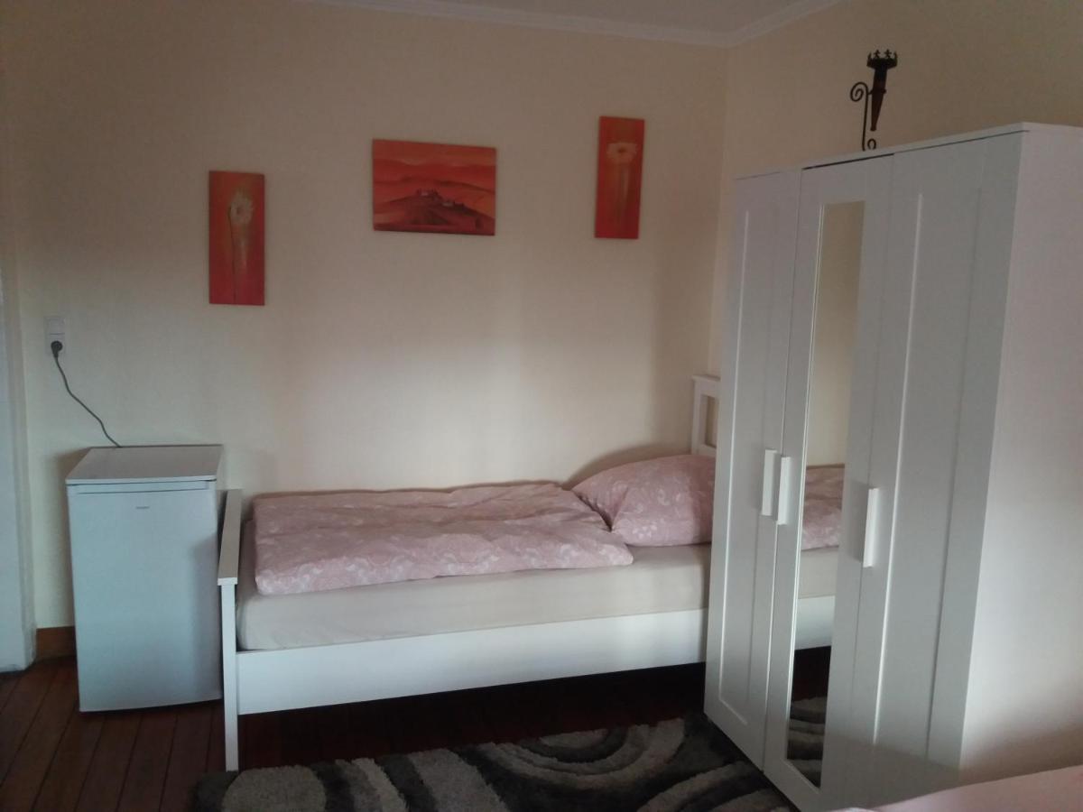 Pensionszimmer Luetzowzimmer リューベック エクステリア 写真