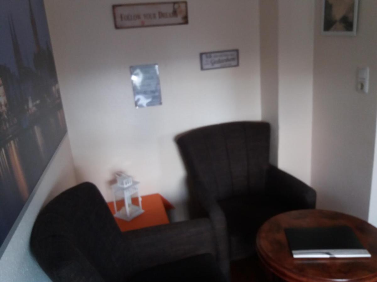Pensionszimmer Luetzowzimmer リューベック エクステリア 写真